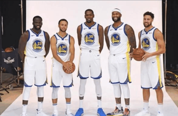 U18国少12月集训名单：魏祥鑫领衔，海外球员姜轶祥在列（U18国少12月集训名单公布：魏祥鑫领衔，旅外球员姜轶祥入选）