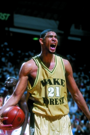 WTA年度大奖提名揭晓：荣誉归属几无悬念，网坛新秩序悄然成型（WTA年度大奖提名出炉：得主呼之欲出，网坛新格局正成形）