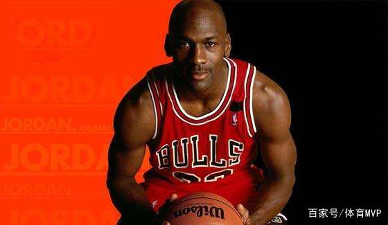 奥尔莫：我们信任弗里克的战术理念，队内大家都步调一致（奥尔莫：全队认可弗里克的战术思路，内部步调高度一致）