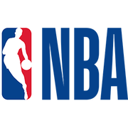 山东男篮险胜北京男篮，以4分优势晋级八强，双方激烈争夺，关键球员表现突出。（鏖战四节，山东男篮4分险胜北京晋级八强，关键球员发挥抢眼）