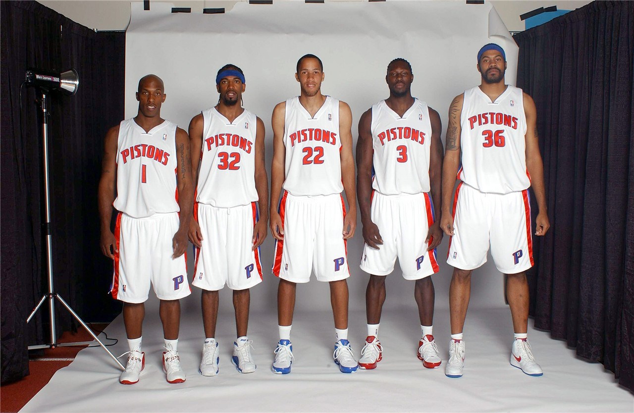 德转列自由转会身价前10：姆巴佩1.8亿欧第1，梅西8000万第2（德转公布自由转会身价前十：姆巴佩1.8亿欧领跑，梅西8000万居次）